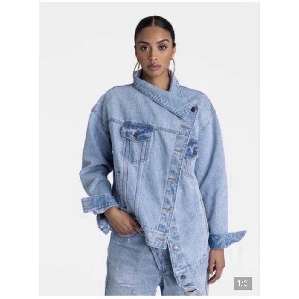 KBB by Kahlana Women's The Denim Jacket Asymmetric Front Light Wash XS